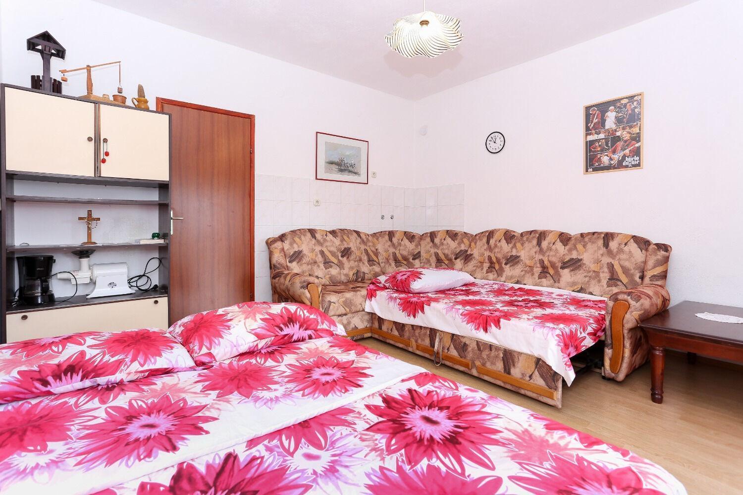 Holiday Home Marcelo-With Terrace Vinisce Exterior foto
