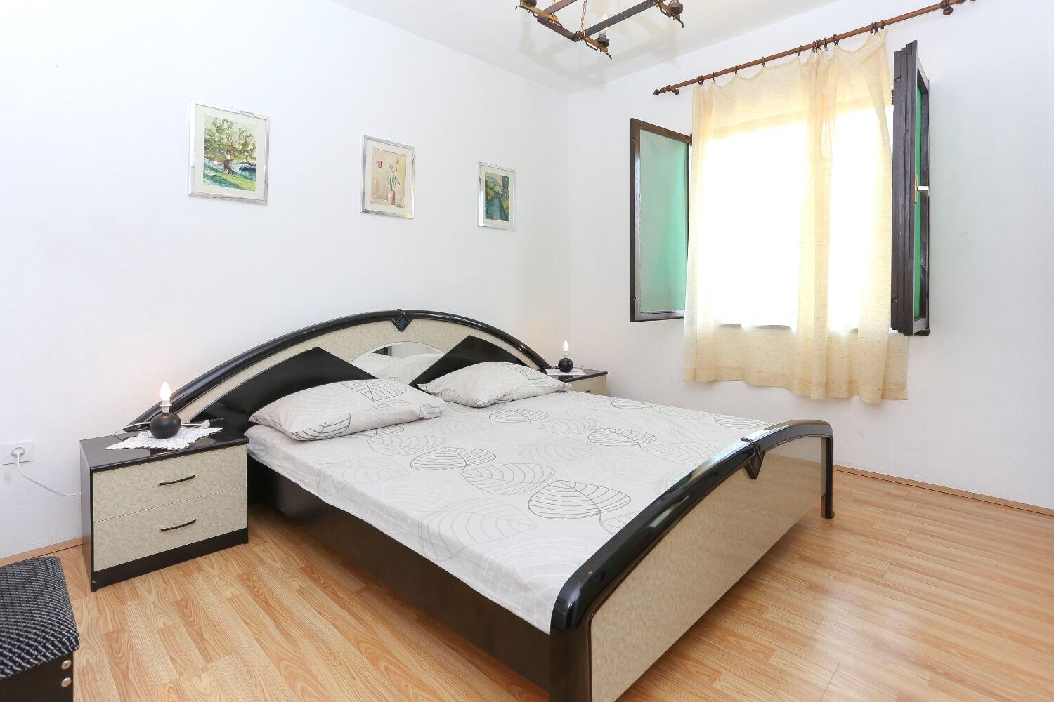 Holiday Home Marcelo-With Terrace Vinisce Exterior foto
