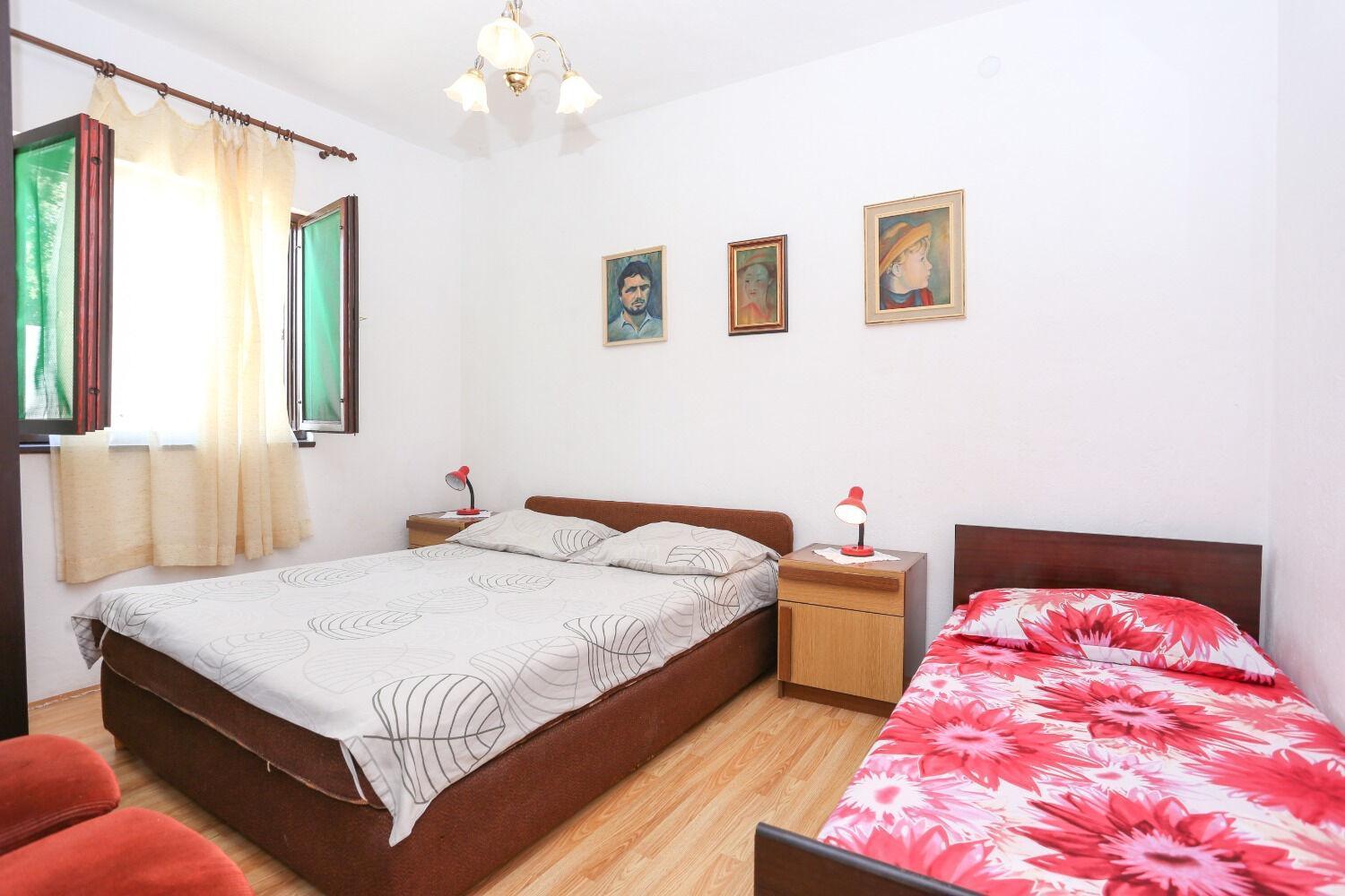 Holiday Home Marcelo-With Terrace Vinisce Exterior foto
